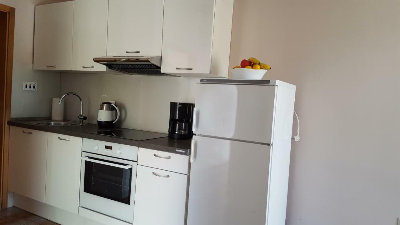 Apartmani I & J Seric سيغيت فغانييتْسا المظهر الخارجي الصورة